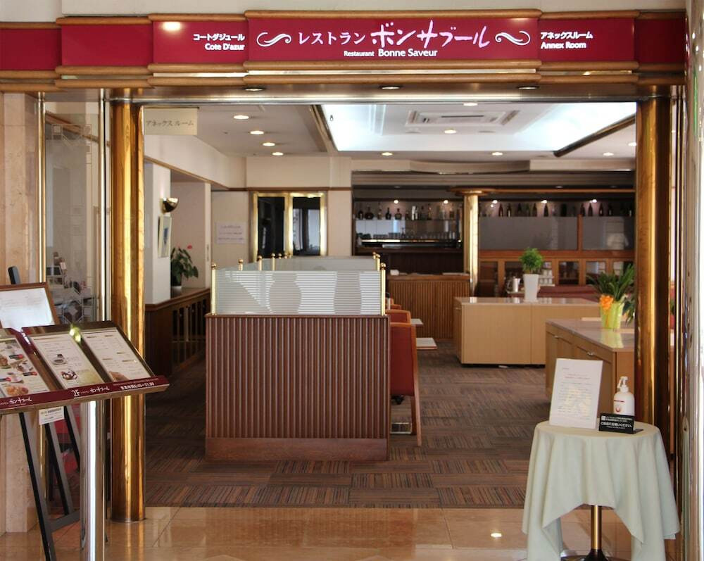 レストラン