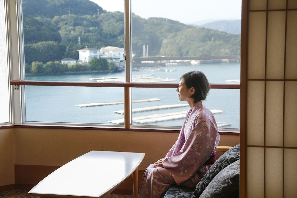 旅館でゆっくりしましょう