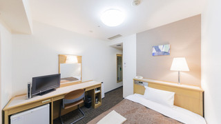 セミダブルルーム 喫煙可