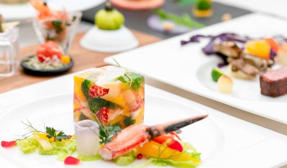 海を望むレストランで
フレンチディナー / 4