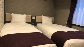 エコノミー ツインルーム 喫煙可