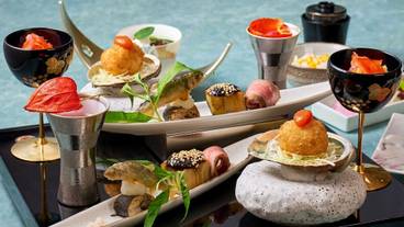 食事・飲み物 / 22