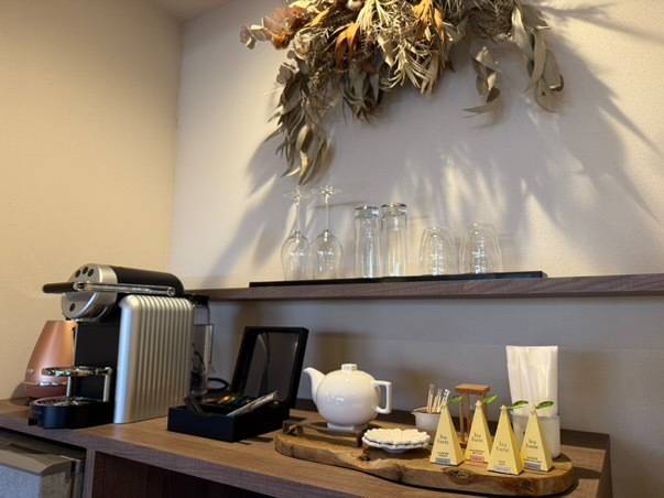 客室／フリードリンク一例 / 5