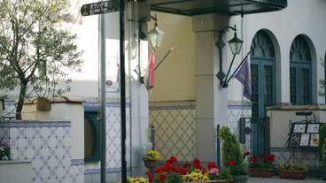 エントランス / 1