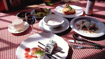 食事・飲み物 / 1