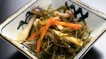 食事・飲み物 / 4