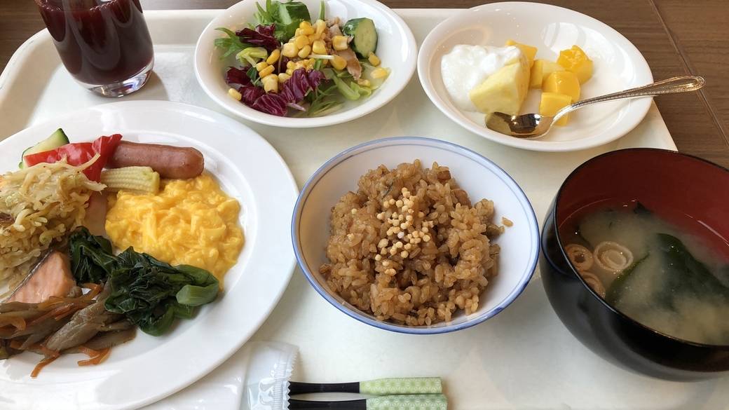 一部日替わりのメニューもあり / 3