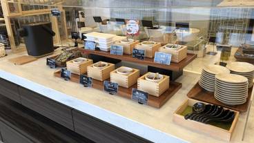 朝食ビュッフェ / 3