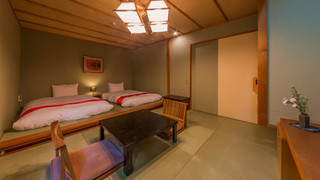 [本館] 星彩～源泉かけ流し半露天檜風呂 - 和洋室