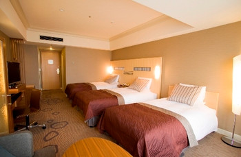 5.老舗チェーンで贅沢な女子旅「ホテルオークラ福岡」3481165