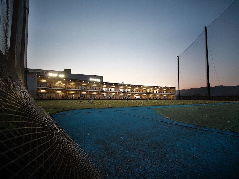 屋内ゴルフ練習場