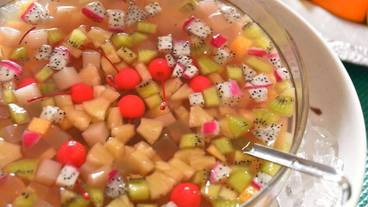 食事・飲み物 / 11