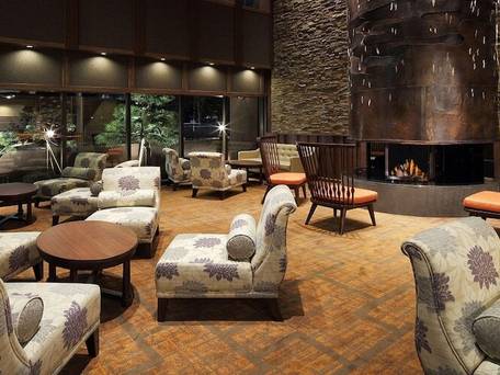 函館 湯の川温泉 ホテル万惣 / 1