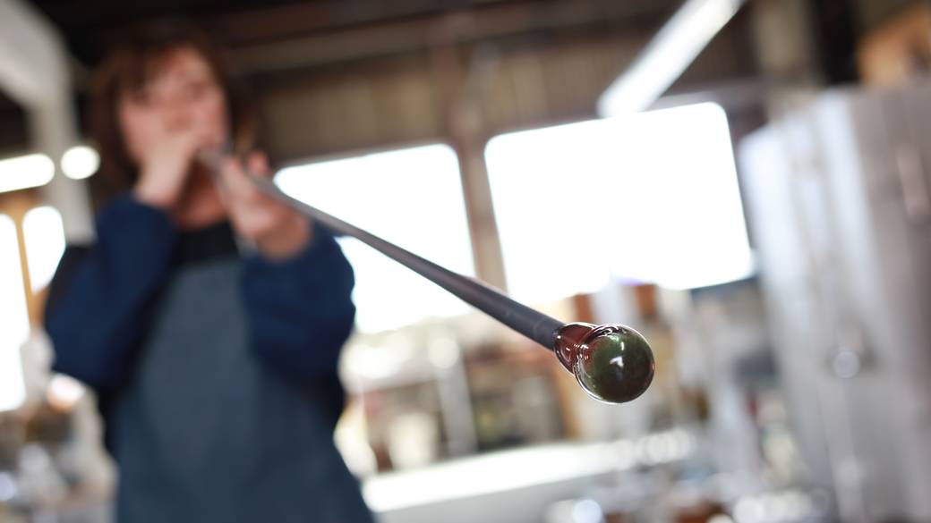 2人の思い出作りに
ガラス工芸体験を / 1