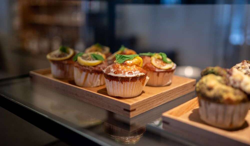 朝食はおしゃれな
カフェでカジュアルに / 5