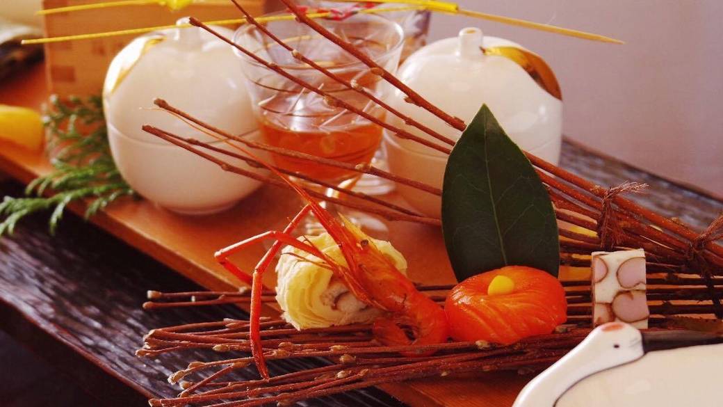 夕食は専用の食事処で
弓庵懐石を堪能する / 3