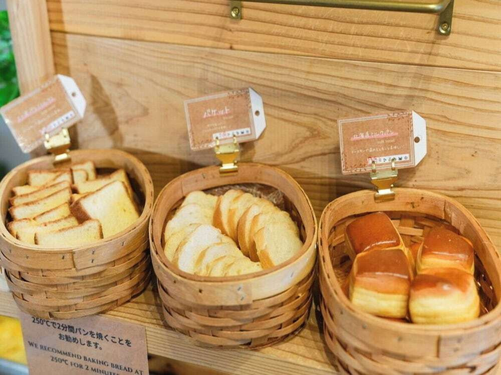 朝食