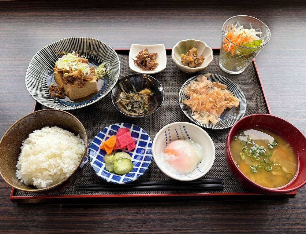 朝食
