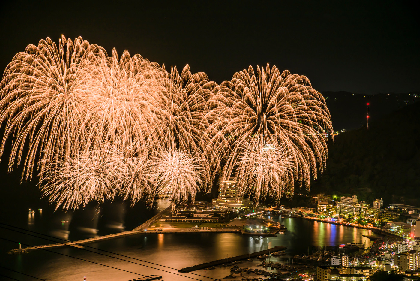 熱海海上花火大会