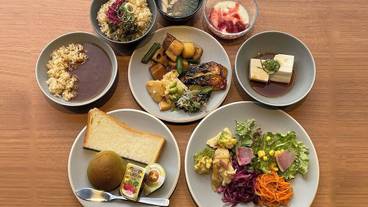 朝食ビュッフェ / 3