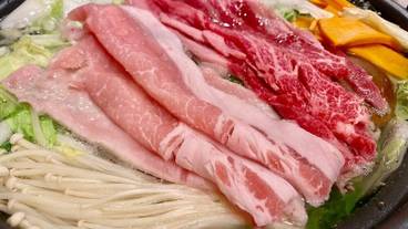 旅館のお食事処 / 37