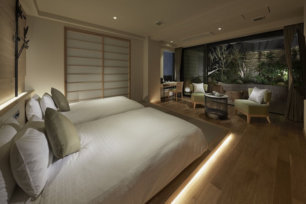 ラグジュアリールーム　MIYABI　檜露天　ベッドルーム