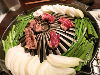 「馬焼専門 銀座こじま屋」料理 1175667 馬焼き盛り合わせ（上ヒモ肉・上カルビ肉）