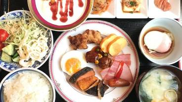 食事・飲み物 / 4