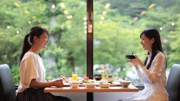 食事・飲み物 / 1