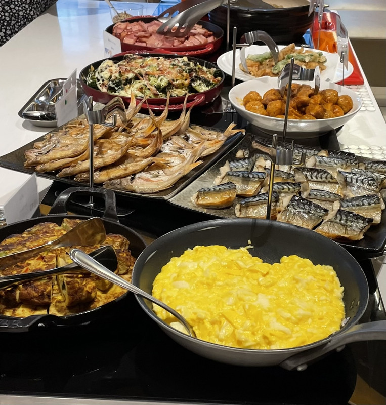 朝食バイキング