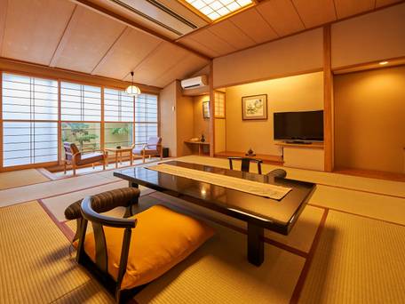 函館湯の川温泉 花びしホテル / 1