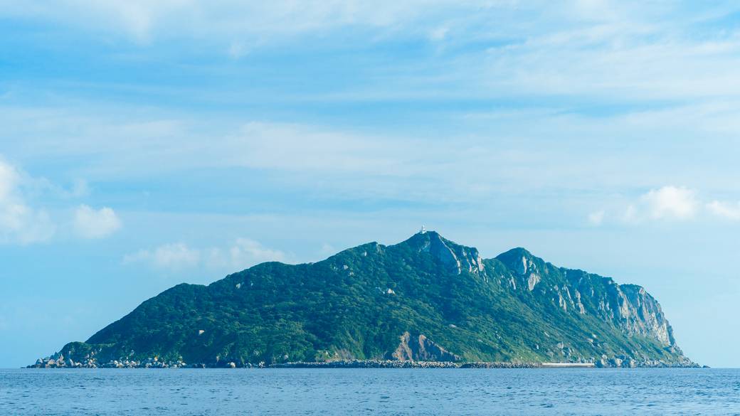 館山の癒しスポット
「沖ノ島」で磯遊び / 1