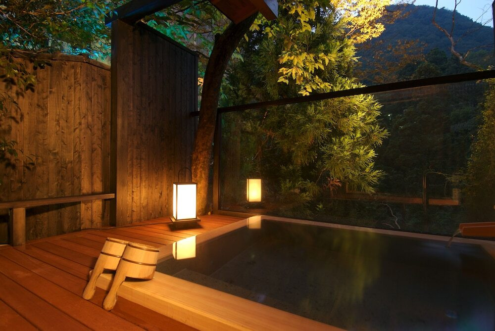 加賀最大級の3つの貸切露天風呂が無料!赤ちゃん貸し出しグッズも充実した和風旅館4376912