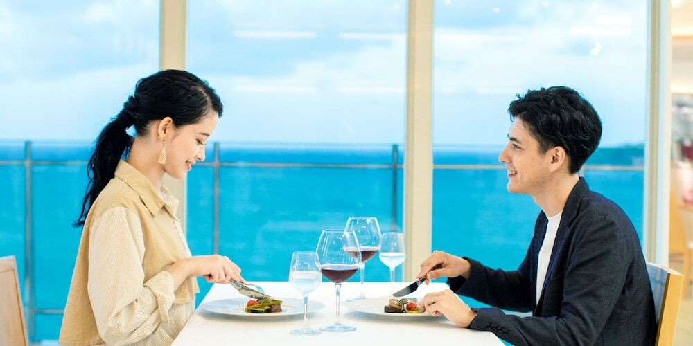 レストラン内観