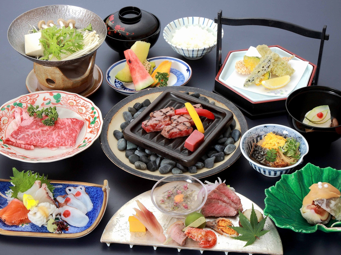 長浜太閤温泉の100年以上続く和風料亭旅館3748276