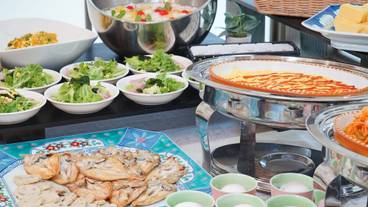 朝食ビュッフェ / 2