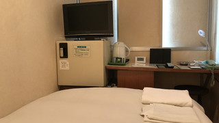 セミダブルルーム(別館) 喫煙(ベッド幅120 cm)