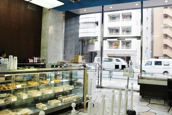 「近江屋洋菓子店 神田店」内観 932878 