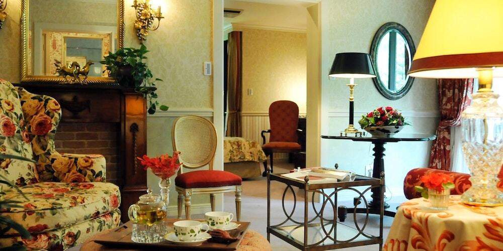 三ツ星フシェフとソムリエのスペシャリテが味わえる高原オーベルジェ3459963