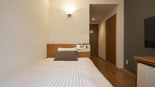 セミダブルルーム 禁煙 (2名利用)