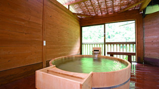 癒し風呂付コテージ タイプD (210) 檜風呂付