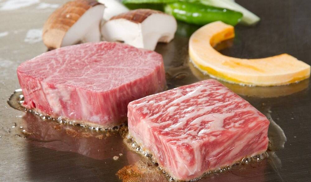 鉄板焼雲海　肉料理 / 2