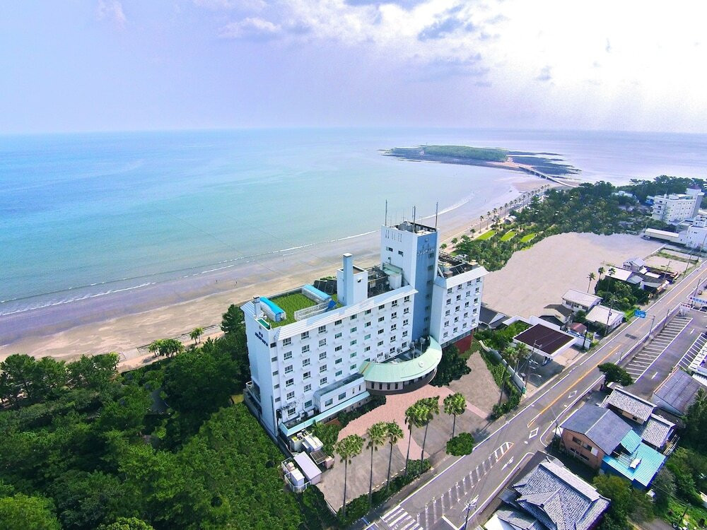 海水浴場が目の前!遊んだあとは絶景の温泉でゆっくり4071298