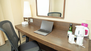 プレミアム ルーム シングルベッド 2 台 シティビュー