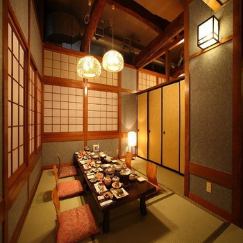 ちょっぴり大人な空間で美食に舌鼓み4239232