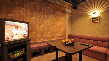 カラオケ ルーム / 13