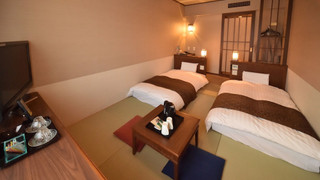 モデレートツインルーム + 畳 禁煙 (21sqm)