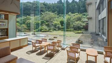 ロビー応接スペース / 8