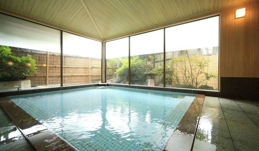 大浴場 瑠璃の湯 内湯 / 1