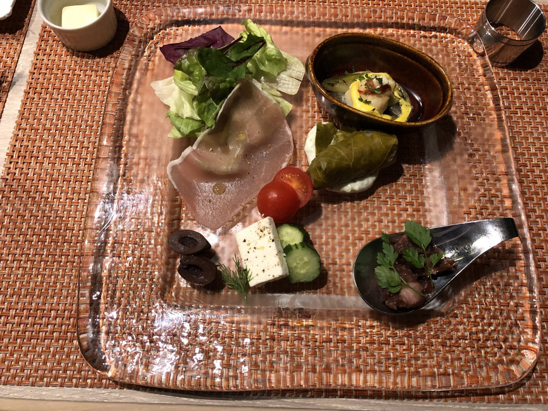 ギリシャ料理の前菜。